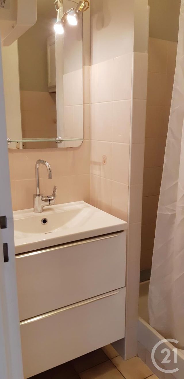 Appartement à louer - 2 pièces - 36.4 m2 - MONTAUBAN - 82 - MIDI-PYRENEES - Century 21 Riquelme Immobilier Appartement à louer - 2 pièces - 36.4 m2 - MONTAUBAN - 82 - MIDI-PYRENEES - Century 21 Riquelme Immobilier