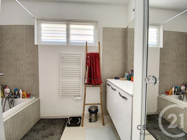 maison à vendre - 4 pièces - 92.56 m2 - MONTAUBAN - 82 - MIDI-PYRENEES - Century 21 Riquelme Immobilier maison à vendre - 4 pièces - 92.56 m2 - MONTAUBAN - 82 - MIDI-PYRENEES - Century 21 Riquelme Immobilier