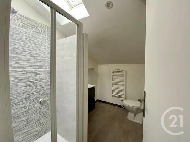 Appartement Duplex à louer - 3 pièces - 45.0 m2 - MONTAUBAN - 82 - MIDI-PYRENEES - Century 21 Riquelme Immobilier Appartement Duplex à louer - 3 pièces - 45.0 m2 - MONTAUBAN - 82 - MIDI-PYRENEES - Century 21 Riquelme Immobilier