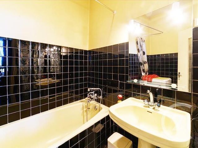 immeuble à vendre - 234.15 m2 - MONTAUBAN - 82 - MIDI-PYRENEES - Century 21 Riquelme Immobilier immeuble à vendre - 234.15 m2 - MONTAUBAN - 82 - MIDI-PYRENEES - Century 21 Riquelme Immobilier