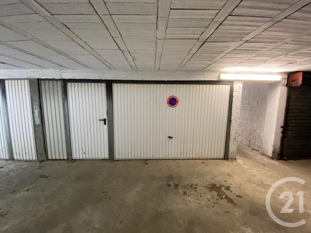 Afficher la photo en grand Appartement T4 à vendre - 5 pièces - 116.46 m2 - MONTAUBAN - 82 - MIDI-PYRENEES - Century 21 Riquelme Immobilier