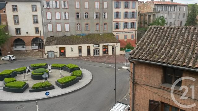 Appartement F1 à louer - 1 pièce - 37.5 m2 - MONTAUBAN - 82 - MIDI-PYRENEES - Century 21 Riquelme Immobilier Appartement F1 à louer - 1 pièce - 37.5 m2 - MONTAUBAN - 82 - MIDI-PYRENEES - Century 21 Riquelme Immobilier