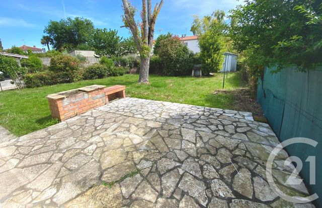 maison à vendre - 5 pièces - 95.0 m2 - MONTAUBAN - 82 - MIDI-PYRENEES - Century 21 Riquelme Immobilier maison à vendre - 5 pièces - 95.0 m2 - MONTAUBAN - 82 - MIDI-PYRENEES - Century 21 Riquelme Immobilier