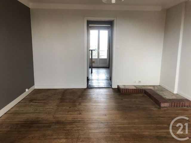 Appartement T3 à louer - 3 pièces - 62.39 m2 - MONTAUBAN - 82 - MIDI-PYRENEES - Century 21 Riquelme Immobilier Appartement T3 à louer - 3 pièces - 62.39 m2 - MONTAUBAN - 82 - MIDI-PYRENEES - Century 21 Riquelme Immobilier