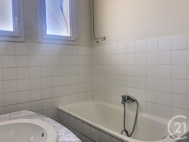 maison à vendre - 5 pièces - 106.0 m2 - MONTAUBAN - 82 - MIDI-PYRENEES - Century 21 Riquelme Immobilier maison à vendre - 5 pièces - 106.0 m2 - MONTAUBAN - 82 - MIDI-PYRENEES - Century 21 Riquelme Immobilier