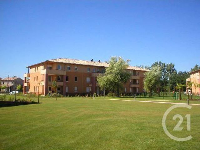 Afficher la photo en grand Appartement F2 à louer - 2 pièces - 41.04 m2 - MONTAUBAN - 82 - MIDI-PYRENEES - Century 21 Riquelme Immobilier