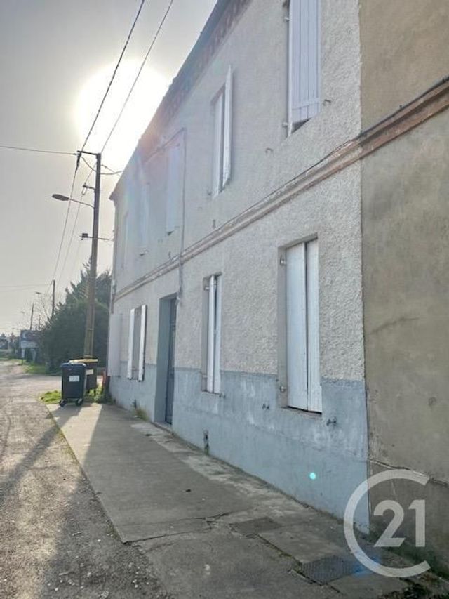 Appartement F3 à louer - 3 pièces - 48.46 m2 - MONTAUBAN - 82 - MIDI-PYRENEES - Century 21 Riquelme Immobilier