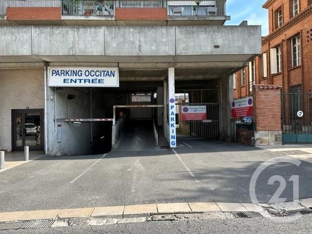 parking à louer - 14.0 m2 - MONTAUBAN - 82 - MIDI-PYRENEES - Century 21 Riquelme Immobilier