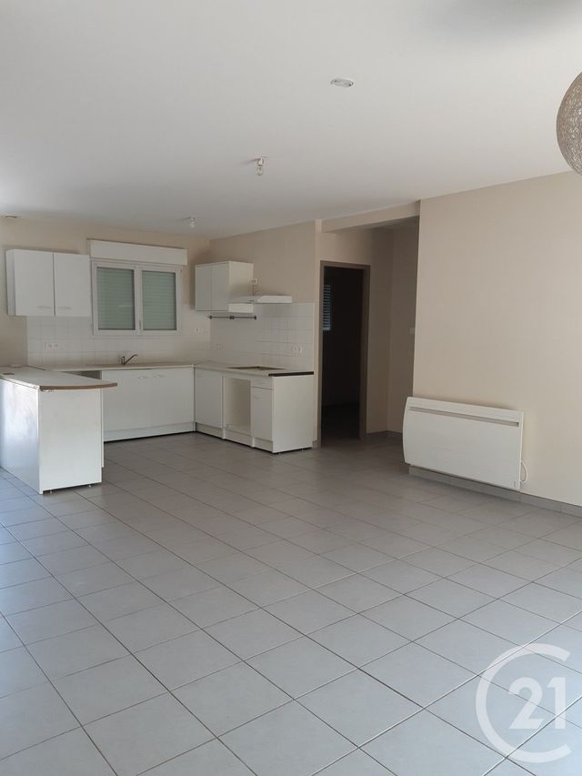 maison à louer - 3 pièces - 74.0 m2 - LABASTIDE ST PIERRE - 82 - MIDI-PYRENEES - Century 21 Riquelme Immobilier