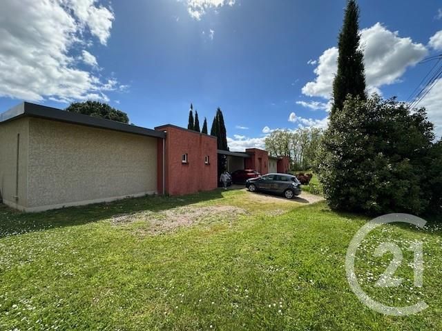 maison à louer - 5 pièces - 115.0 m2 - MONCLAR DE QUERCY - 82 - MIDI-PYRENEES - Century 21 Riquelme Immobilier