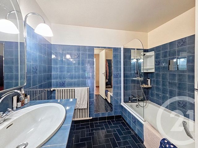 Afficher la photo en grand maison à vendre - 6 pièces - 237.7 m2 - ST ETIENNE DE TULMONT - 82 - MIDI-PYRENEES - Century 21 Riquelme Immobilier