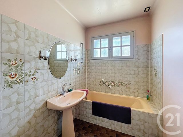 Afficher la photo en grand maison à vendre - 4 pièces - 87.1 m2 - MONTAUBAN - 82 - MIDI-PYRENEES - Century 21 Riquelme Immobilier