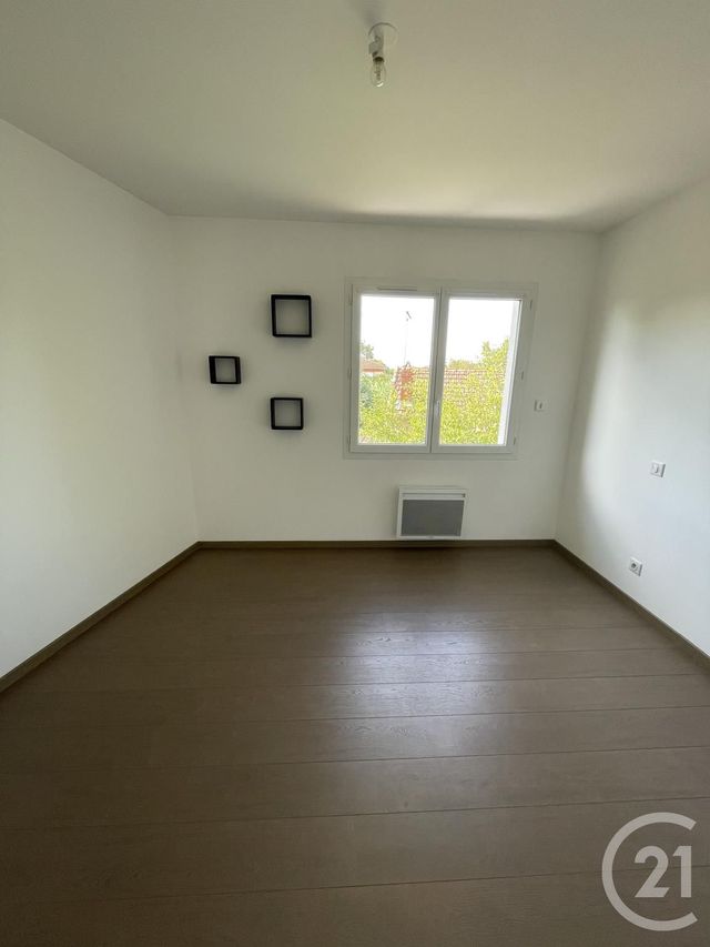 Afficher la photo en grand immeuble à vendre - 157.03 m2 - MONTAUBAN - 82 - MIDI-PYRENEES - Century 21 Riquelme Immobilier