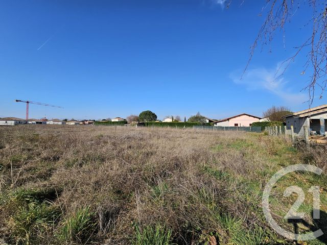 terrain à vendre - 870.0 m2 - MONTBETON - 82 - MIDI-PYRENEES - Century 21 Riquelme Immobilier