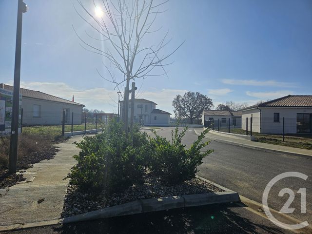 terrain à vendre - 805.0 m2 - MONTBETON - 82 - MIDI-PYRENEES - Century 21 Riquelme Immobilier