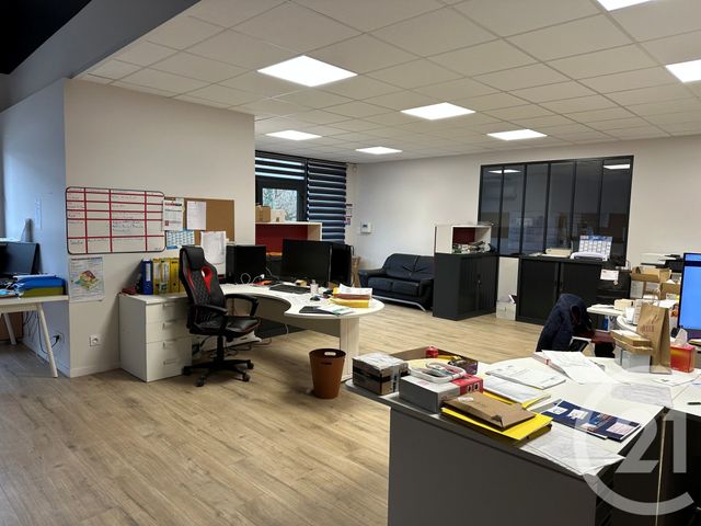 Afficher la photo en grand divers à vendre - 1145.0 m2 - BRESSOLS - 82 - MIDI-PYRENEES - Century 21 Riquelme Immobilier