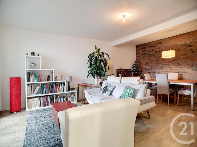 Appartement T3 à vendre - 3 pièces - 64.0 m2 - MONTAUBAN - 82 - MIDI-PYRENEES - Century 21 Riquelme Immobilier