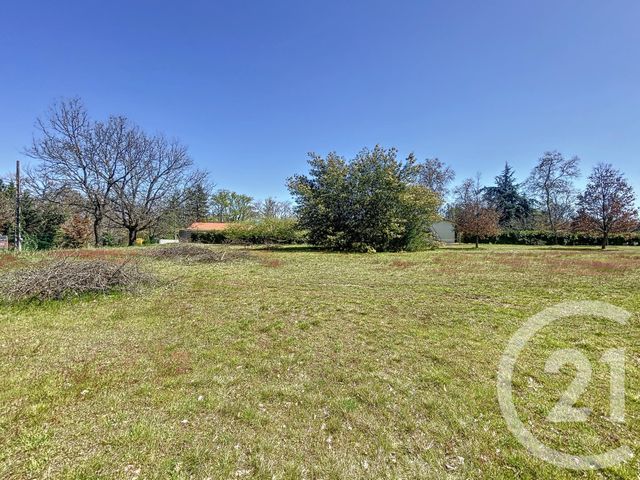 terrain à vendre - 1102.0 m2 - LABASTIDE ST PIERRE - 82 - MIDI-PYRENEES - Century 21 Riquelme Immobilier