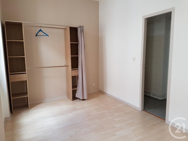 Appartement à louer - 4 pièces - 81.2 m2 - MONTAUBAN - 82 - MIDI-PYRENEES - Century 21 Riquelme Immobilier