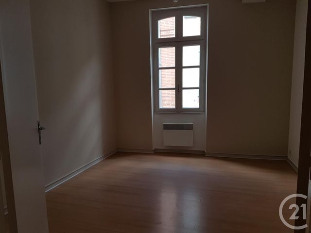 Appartement à louer - 4 pièces - 81.2 m2 - MONTAUBAN - 82 - MIDI-PYRENEES - Century 21 Riquelme Immobilier