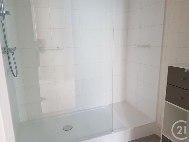 Appartement à louer - 4 pièces - 81.2 m2 - MONTAUBAN - 82 - MIDI-PYRENEES - Century 21 Riquelme Immobilier