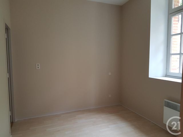 Appartement à louer - 4 pièces - 81.2 m2 - MONTAUBAN - 82 - MIDI-PYRENEES - Century 21 Riquelme Immobilier