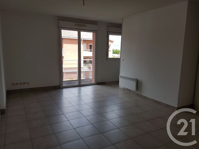 Appartement F2 à louer - 2 pièces - 47.45 m2 - MONTBETON - 82 - MIDI-PYRENEES - Century 21 Riquelme Immobilier