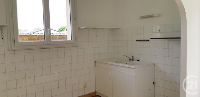 maison à louer - 4 pièces - 125.0 m2 - MONTBETON - 82 - MIDI-PYRENEES - Century 21 Riquelme Immobilier