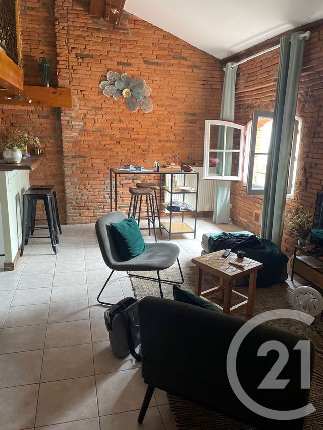 Appartement F2 à louer - 2 pièces - 57.53 m2 - MONTAUBAN - 82 - MIDI-PYRENEES - Century 21 Riquelme Immobilier