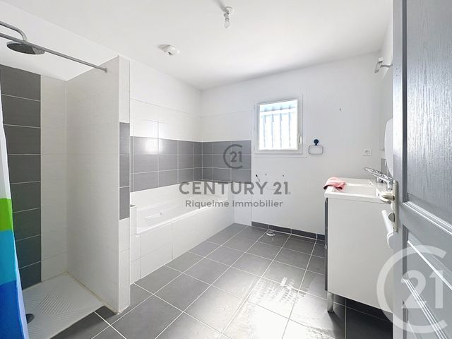 Afficher la photo en grand maison à louer - 4 pièces - 104.1 m2 - MONTAUBAN - 82 - MIDI-PYRENEES - Century 21 Riquelme Immobilier