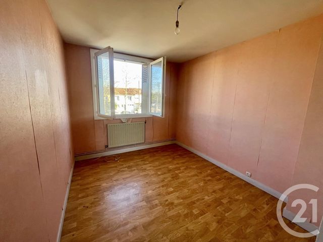 Appartement T4 à vendre - 4 pièces - 63.73 m2 - MONTAUBAN - 82 - MIDI-PYRENEES - Century 21 Riquelme Immobilier