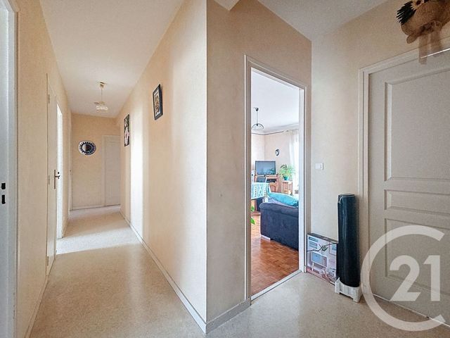 Appartement T4 à vendre - 4 pièces - 80.02 m2 - MONTAUBAN - 82 - MIDI-PYRENEES - Century 21 Riquelme Immobilier