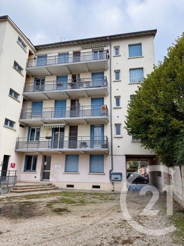Appartement T3 à louer - 3 pièces - 62.39 m2 - MONTAUBAN - 82 - MIDI-PYRENEES - Century 21 Riquelme Immobilier