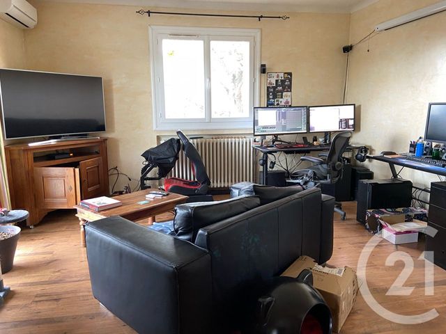 Appartement F4 à louer - 4 pièces - 91.7 m2 - MONTAUBAN - 82 - MIDI-PYRENEES - Century 21 Riquelme Immobilier