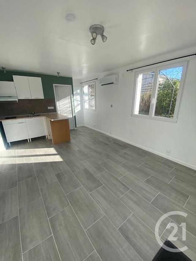 Appartement F2 à louer - 2 pièces - 32.36 m2 - MONTAUBAN - 82 - MIDI-PYRENEES - Century 21 Riquelme Immobilier