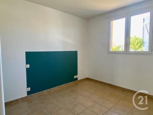 maison à louer - 4 pièces - 90.0 m2 - ST ETIENNE DE TULMONT - 82 - MIDI-PYRENEES - Century 21 Riquelme Immobilier