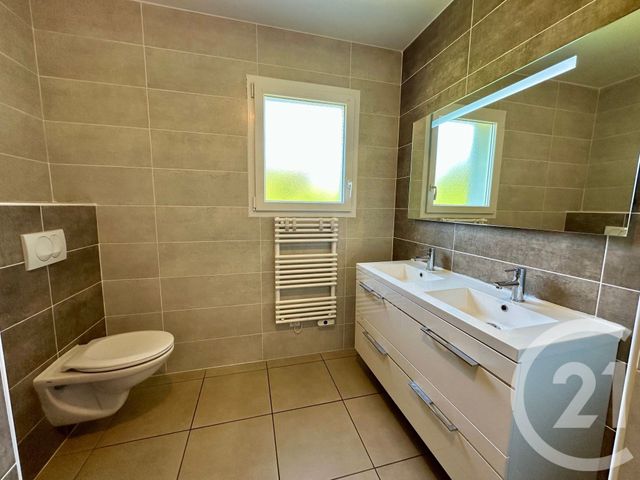 maison à louer - 5 pièces - 123.57 m2 - ST NAUPHARY - 82 - MIDI-PYRENEES - Century 21 Riquelme Immobilier