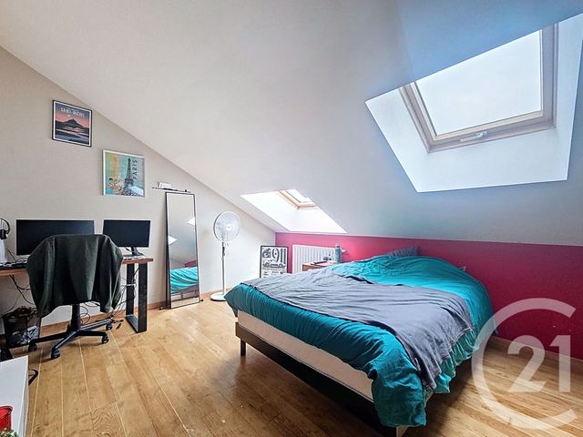 Appartement T6 à vendre - 6 pièces - 120.56 m2 - MONTAUBAN - 82 - MIDI-PYRENEES - Century 21 Riquelme Immobilier