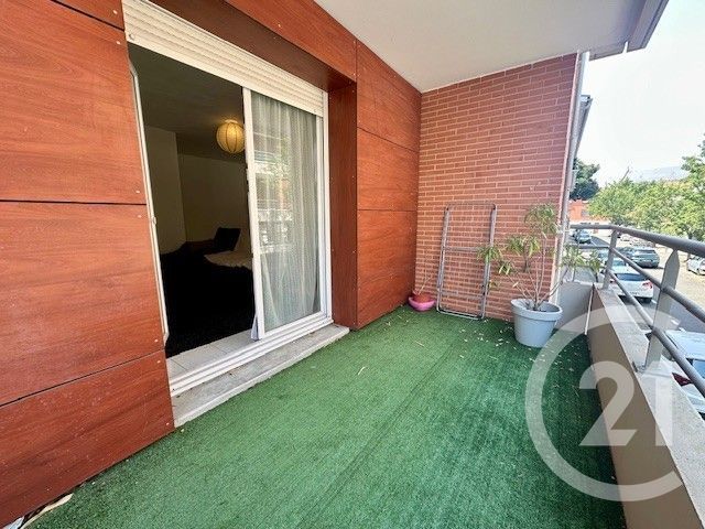 Appartement F2 à louer - 2 pièces - 45.0 m2 - MONTAUBAN - 82 - MIDI-PYRENEES - Century 21 Riquelme Immobilier