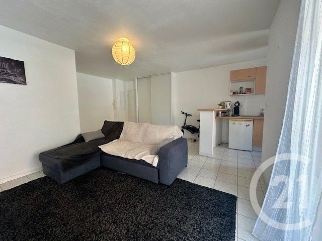 Appartement F2 à louer - 2 pièces - 45.0 m2 - MONTAUBAN - 82 - MIDI-PYRENEES - Century 21 Riquelme Immobilier