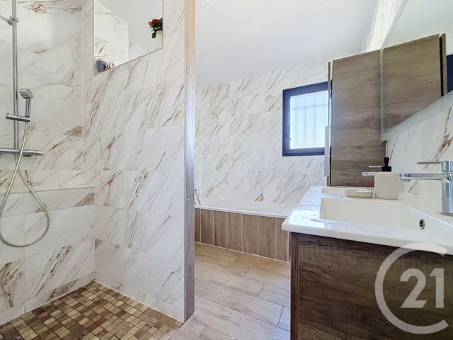 maison à vendre - 5 pièces - 143.48 m2 - MONTAUBAN - 82 - MIDI-PYRENEES - Century 21 Riquelme Immobilier