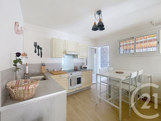 maison à vendre - 4 pièces - 111.0 m2 - MONTAUBAN - 82 - MIDI-PYRENEES - Century 21 Riquelme Immobilier