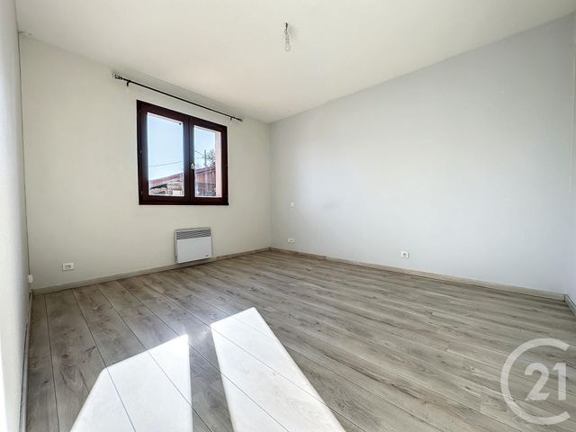 maison à louer - 3 pièces - 68.9 m2 - BRESSOLS - 82 - MIDI-PYRENEES - Century 21 Riquelme Immobilier