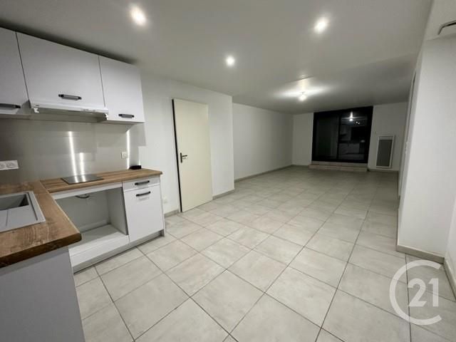 Appartement F3 à louer - 3 pièces - 61.65 m2 - VILLEBRUMIER - 82 - MIDI-PYRENEES - Century 21 Riquelme Immobilier