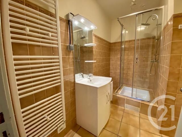 Appartement F2 à louer - 2 pièces - 65.0 m2 - VILLEMADE - 82 - MIDI-PYRENEES - Century 21 Riquelme Immobilier