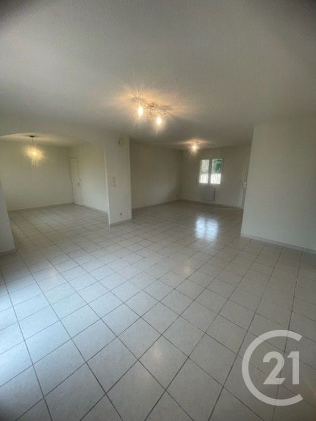 maison à louer - 4 pièces - 95.42 m2 - BRESSOLS - 82 - MIDI-PYRENEES - Century 21 Riquelme Immobilier