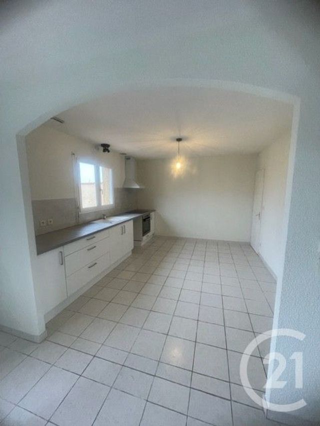 maison à louer - 4 pièces - 95.42 m2 - BRESSOLS - 82 - MIDI-PYRENEES - Century 21 Riquelme Immobilier