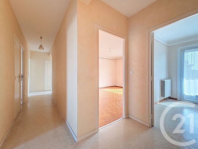 Appartement T4 à vendre - 4 pièces - 80.02 m2 - MONTAUBAN - 82 - MIDI-PYRENEES - Century 21 Riquelme Immobilier