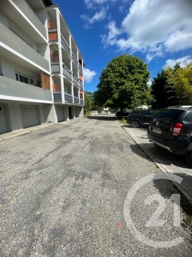 Appartement F3 à louer - 3 pièces - 67.06 m2 - MONTAUBAN - 82 - MIDI-PYRENEES - Century 21 Riquelme Immobilier