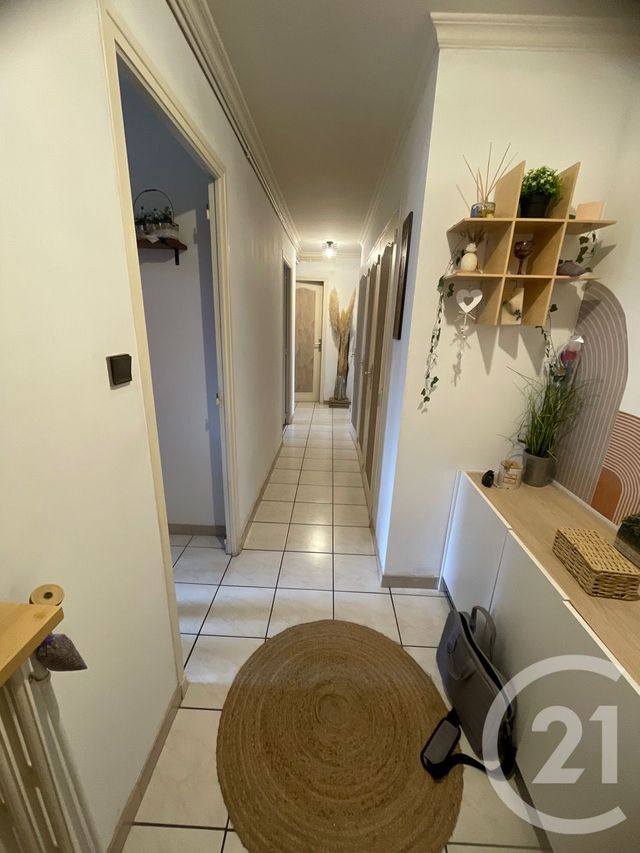 Appartement F3 à louer - 3 pièces - 67.06 m2 - MONTAUBAN - 82 - MIDI-PYRENEES - Century 21 Riquelme Immobilier